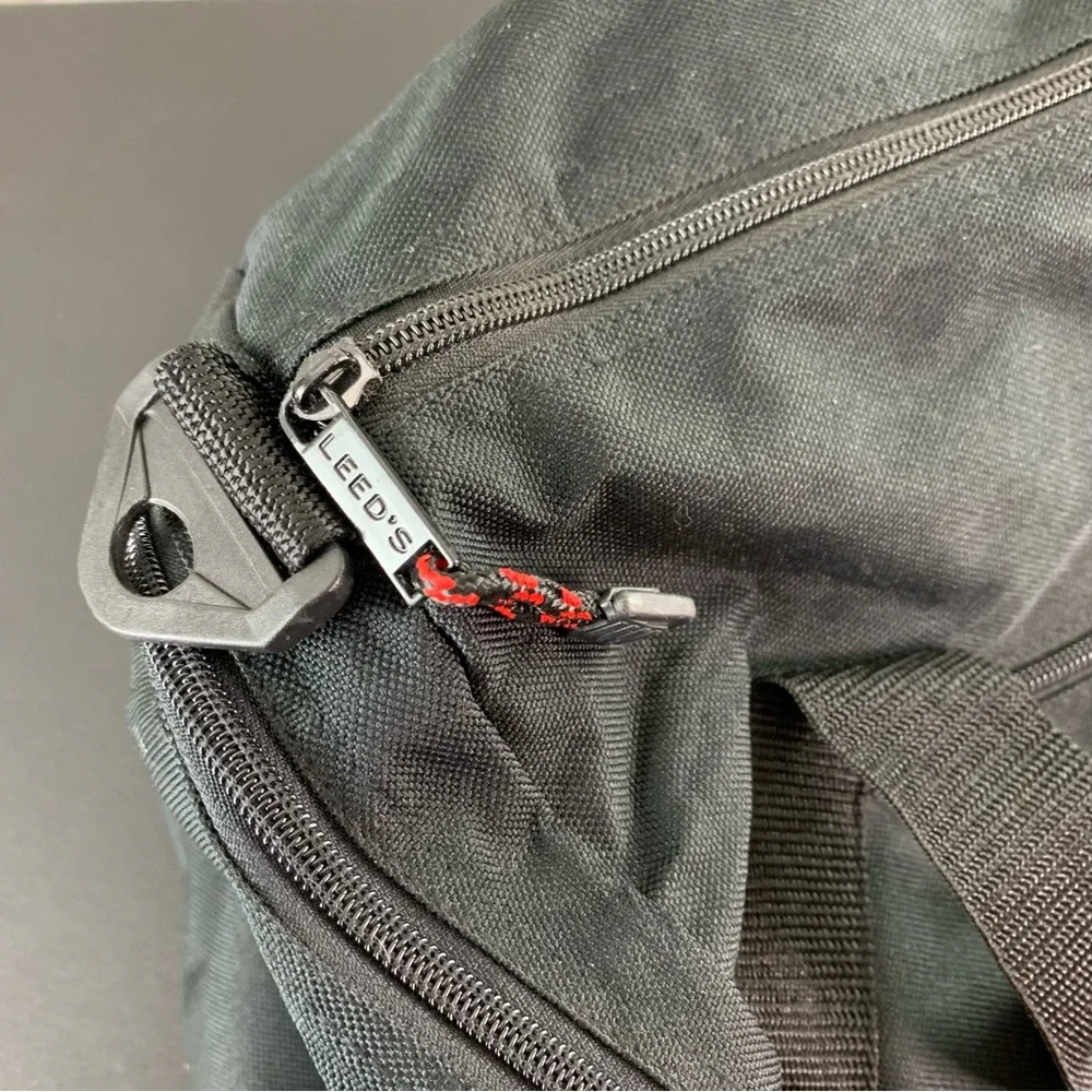 Leed’s Black Men's Duffle Bag